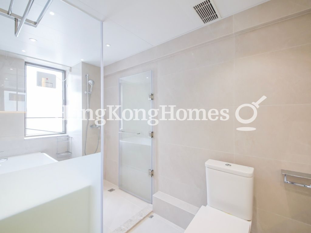 Master Bathroom — Robinson Road, 1, Mid-levels Central