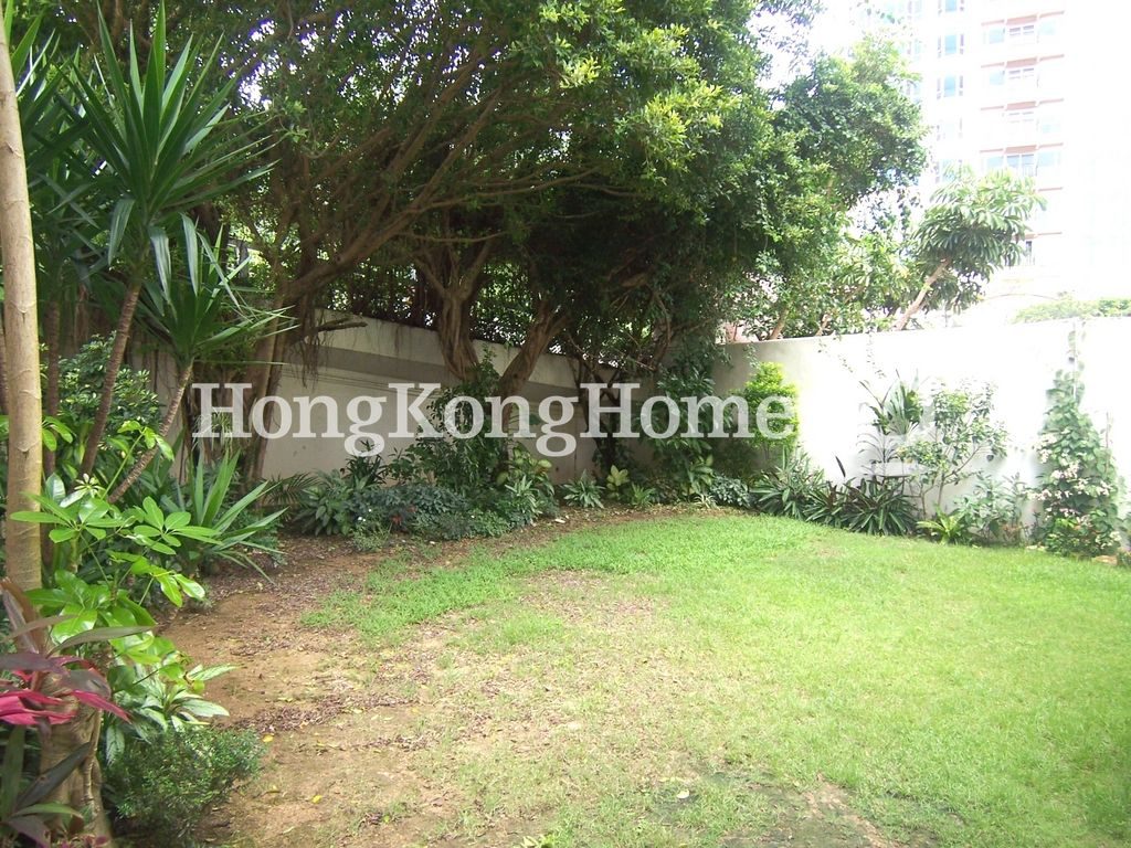 Private Garden off Dining Room — The Redhill Peninsula - Cedar Drive, Tai Tam