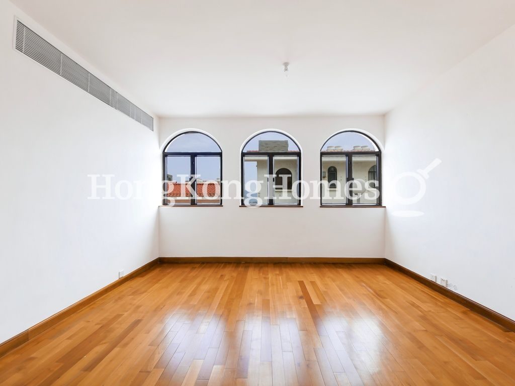 Family Room — Casa Del Sol, Chung Hom Kok