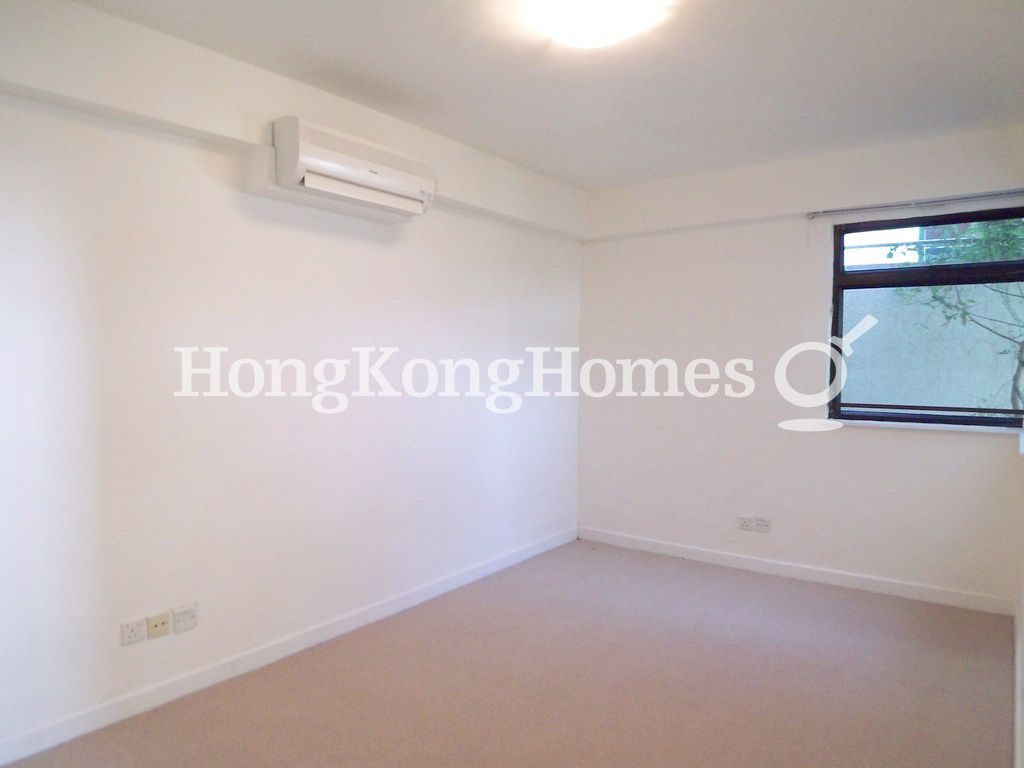Second Ensuite Bedroom — Floral Villas - House, Sai Kung