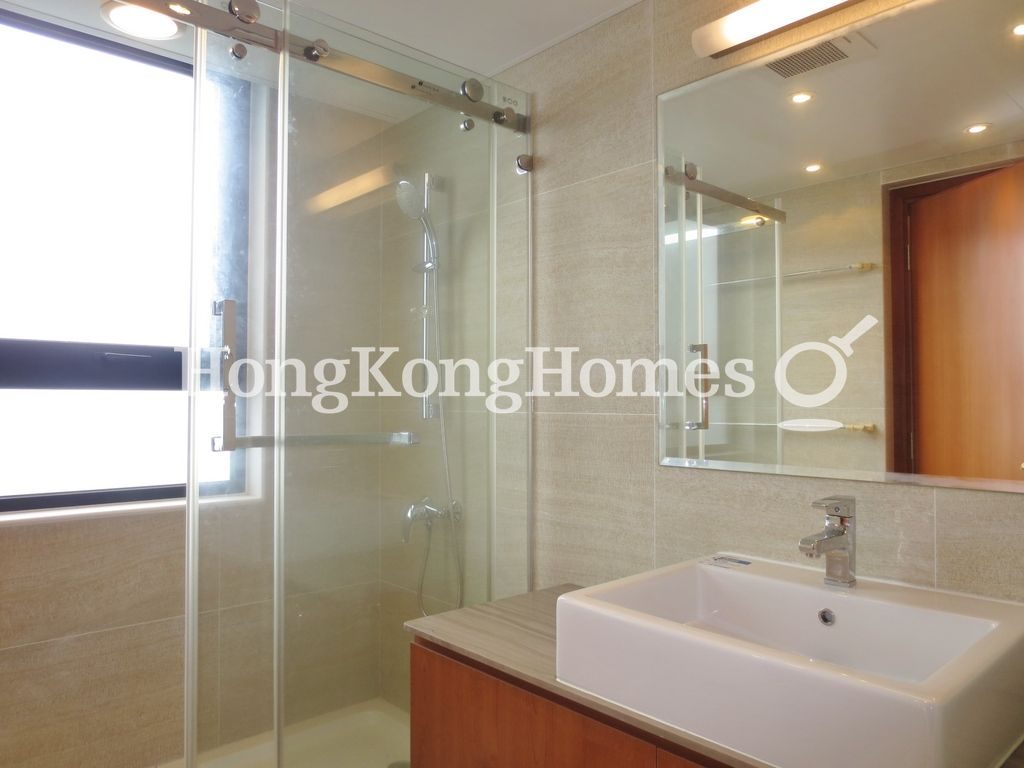Second Ensuite Bathroom — Broadwood Park, Happy Valley