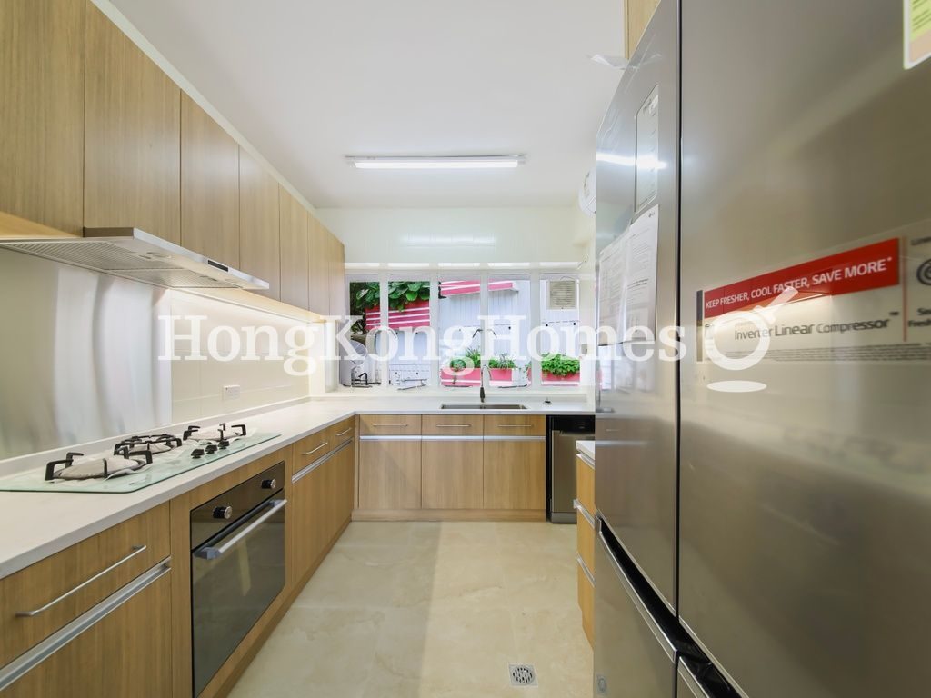 Kitchen — Provident Villas, Pokfulam