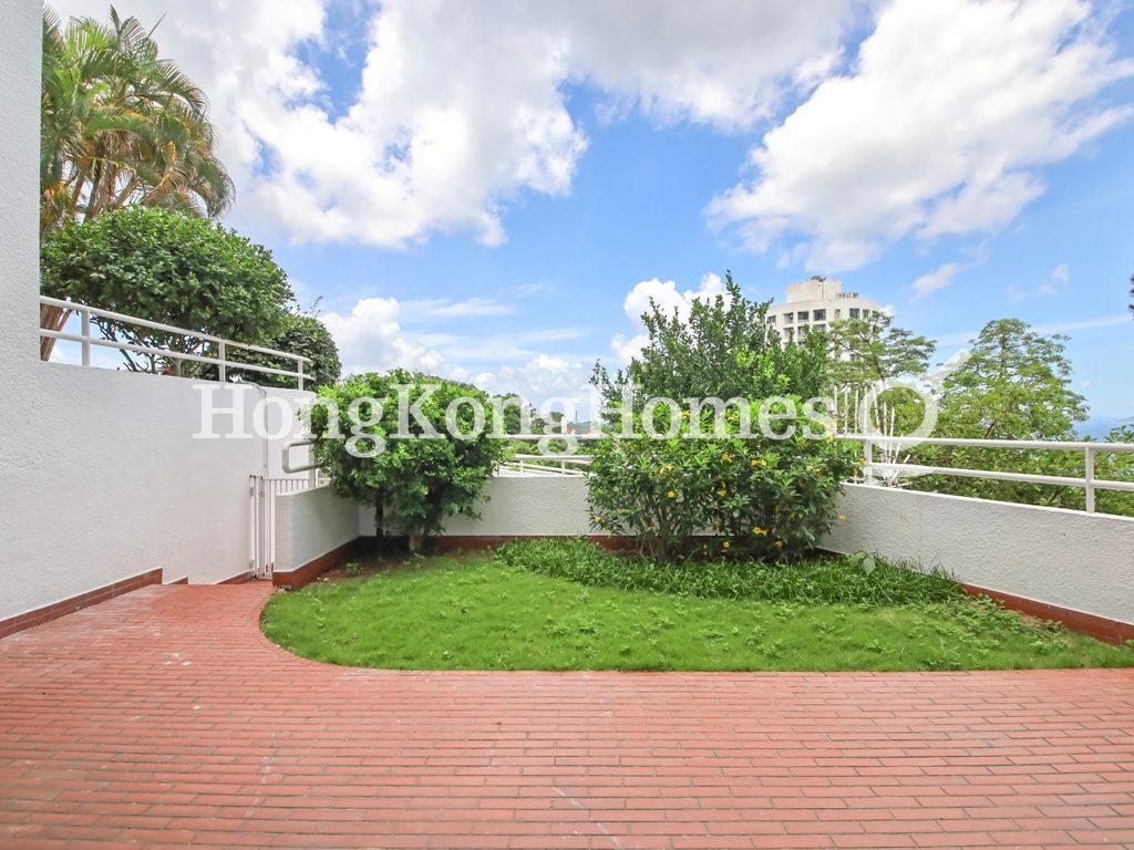 Private Garden off Living Room — Provident Villas, Pokfulam