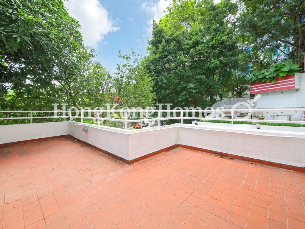 Private Terrace off Dining Room — Provident Villas, Pokfulam