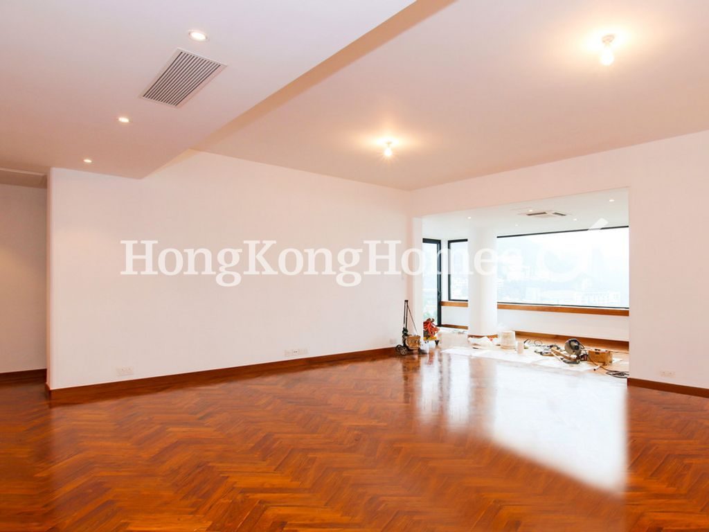 Living and Dining Room — Repulse Bay Mansions - Block C, Repulse Bay