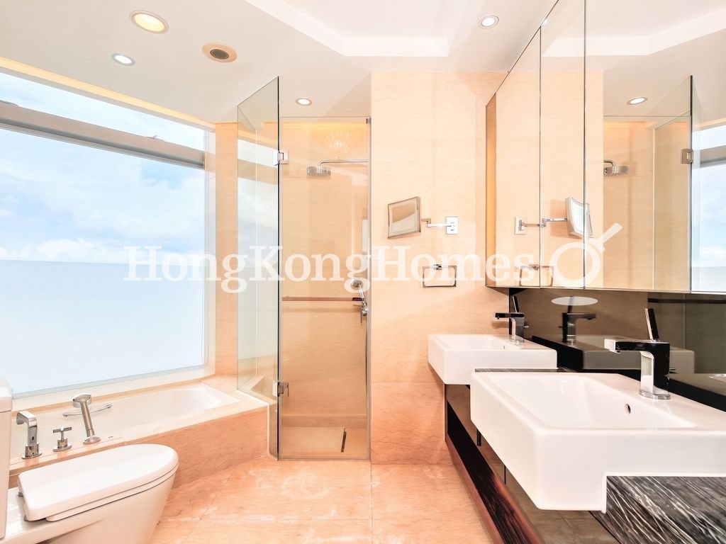 Master Bathroom — The Cullinan I, Tsim Sha Tsui