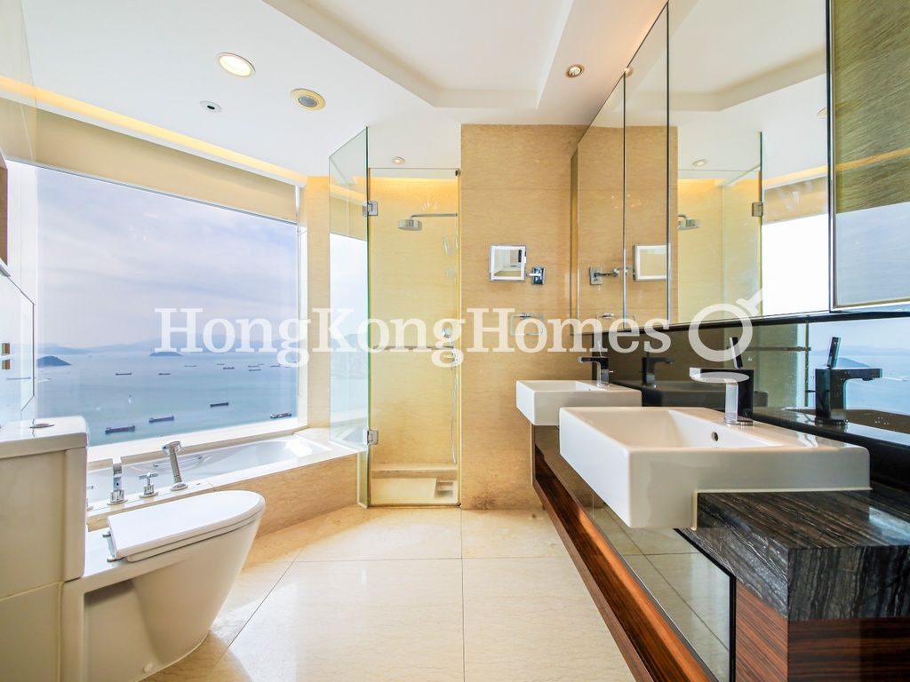 Master Bathroom — The Cullinan I, Tsim Sha Tsui