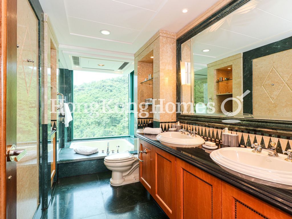 Master Bathroom — Repulse Bay Road, 127, Repulse Bay