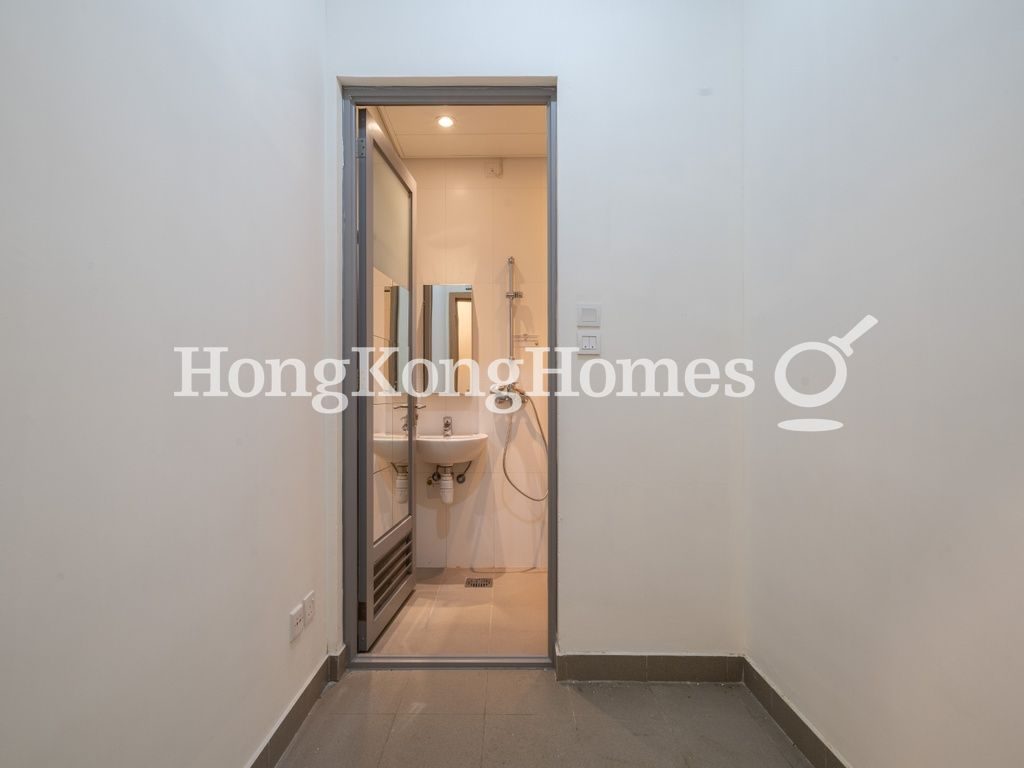 Maid's Room — Shek O Headland, 4 (Unir Garden), Shek O