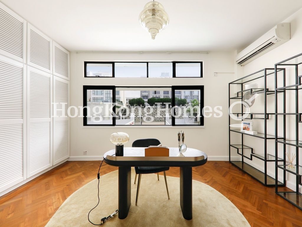 Fifth Bedroom — Coral Villas, Chung Hom Kok