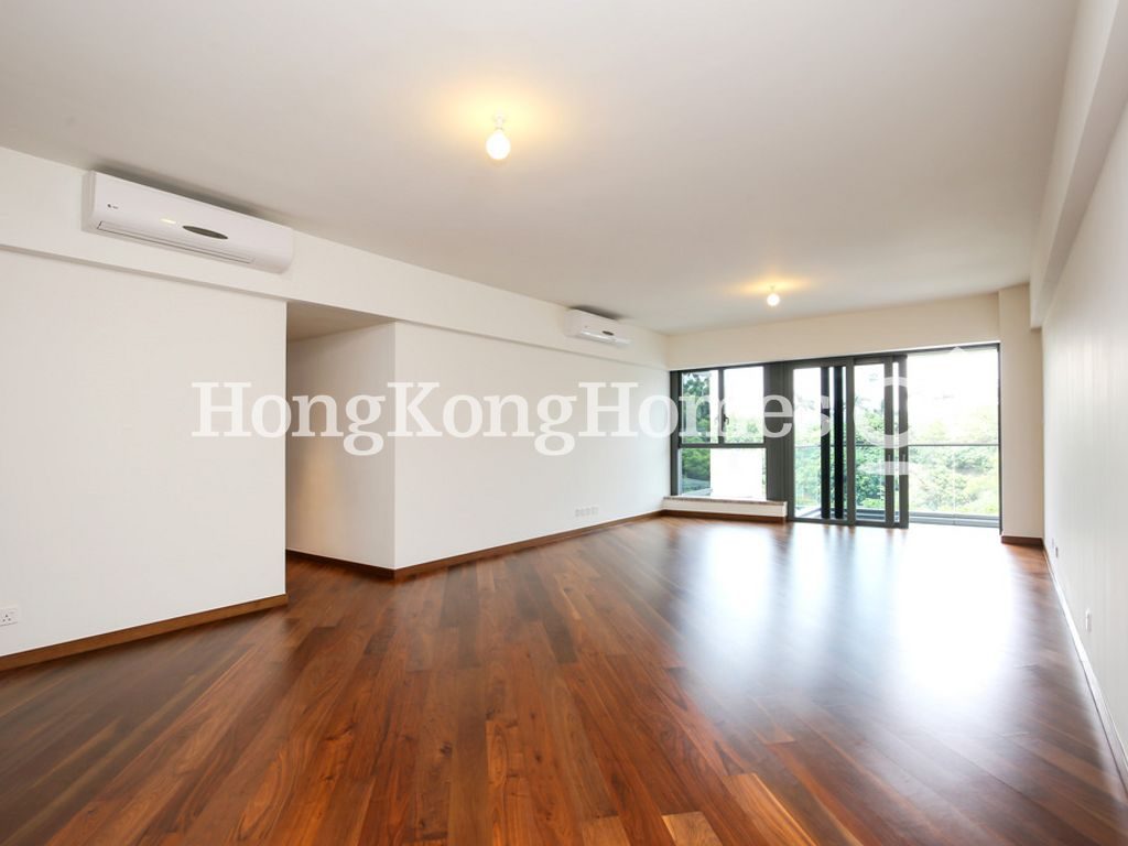 Living and Dining Room — Parc Inverness - Tower 1, Kowloon Tong