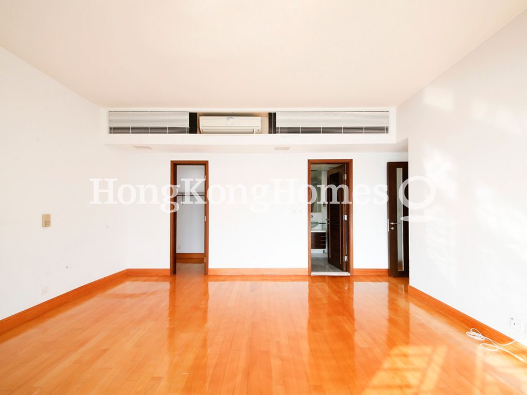 Master Bedroom — The Harbourside - Tower 3, Tsim Sha Tsui