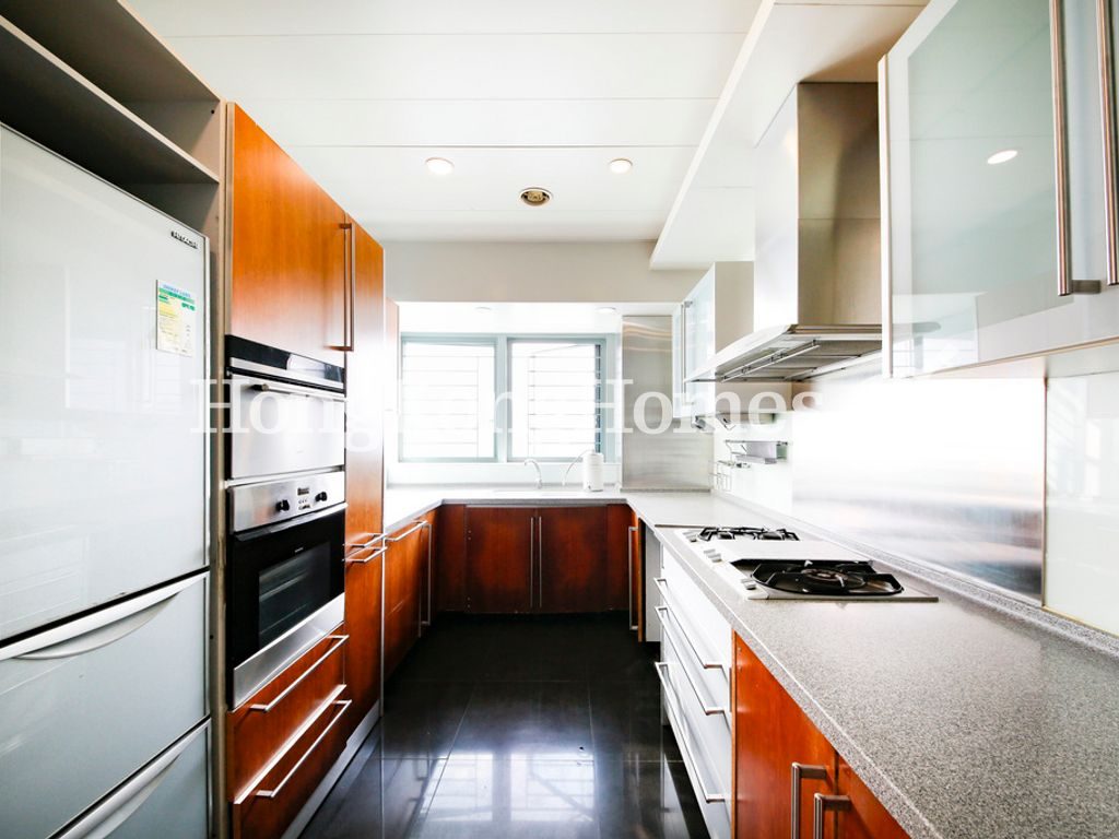 Kitchen — The Harbourside - Tower 3, Tsim Sha Tsui