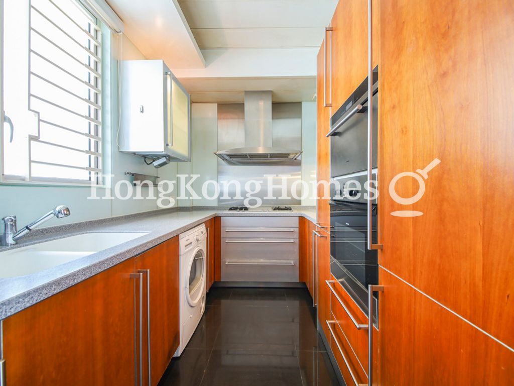 Kitchen — The Harbourside - Tower 3, Tsim Sha Tsui