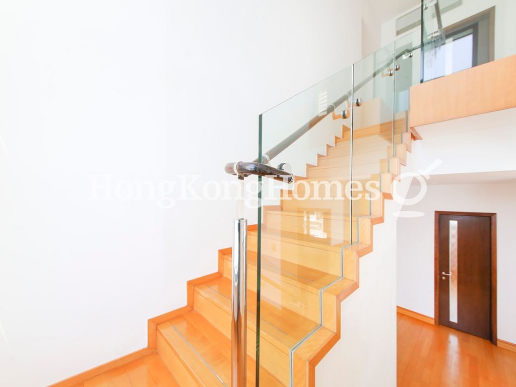 Internal Staircase — The Harbourside - Tower 3, Tsim Sha Tsui