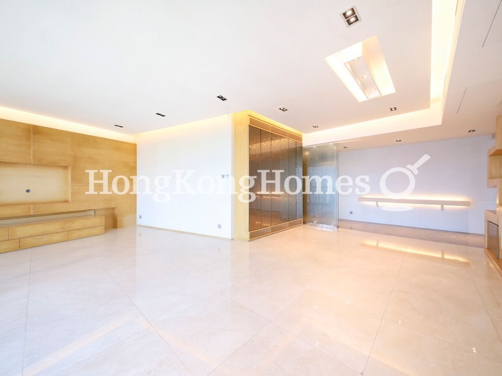 Living and Dining Room — Dynasty Court - Block 01, Mid-levels Central
