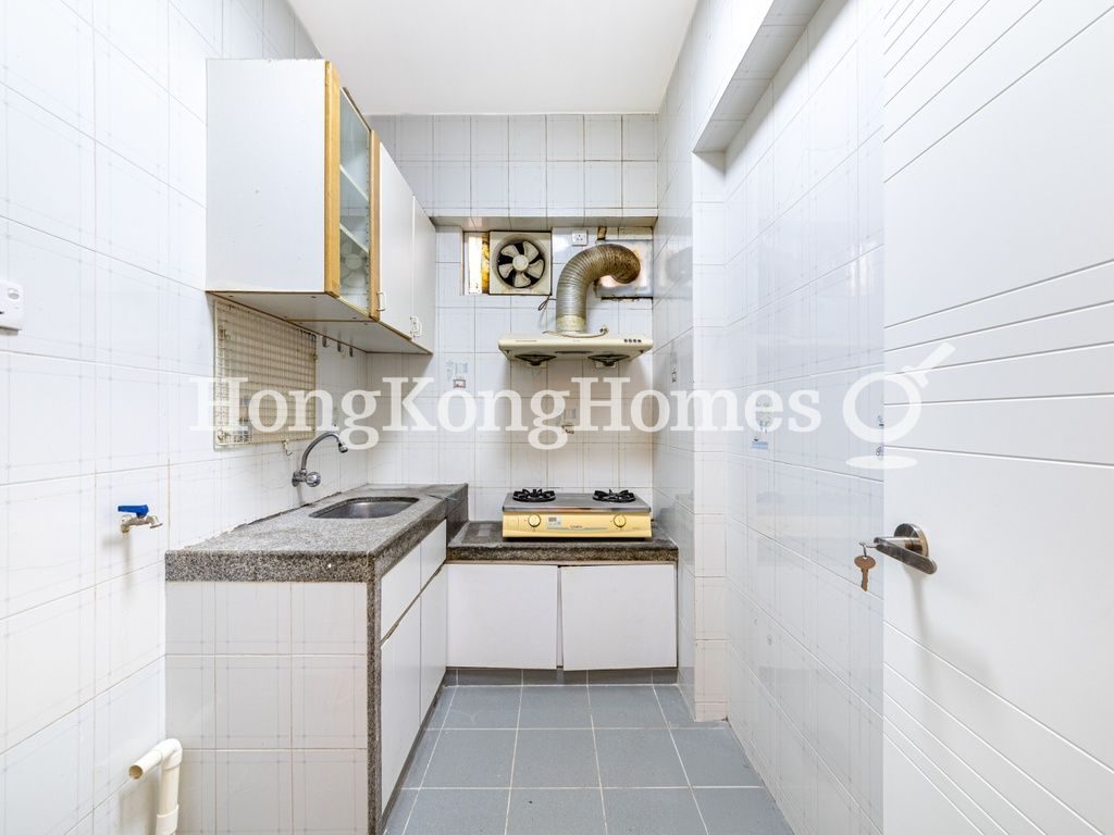 Kitchen — Greenland Gardens - Block A, Mid-levels West