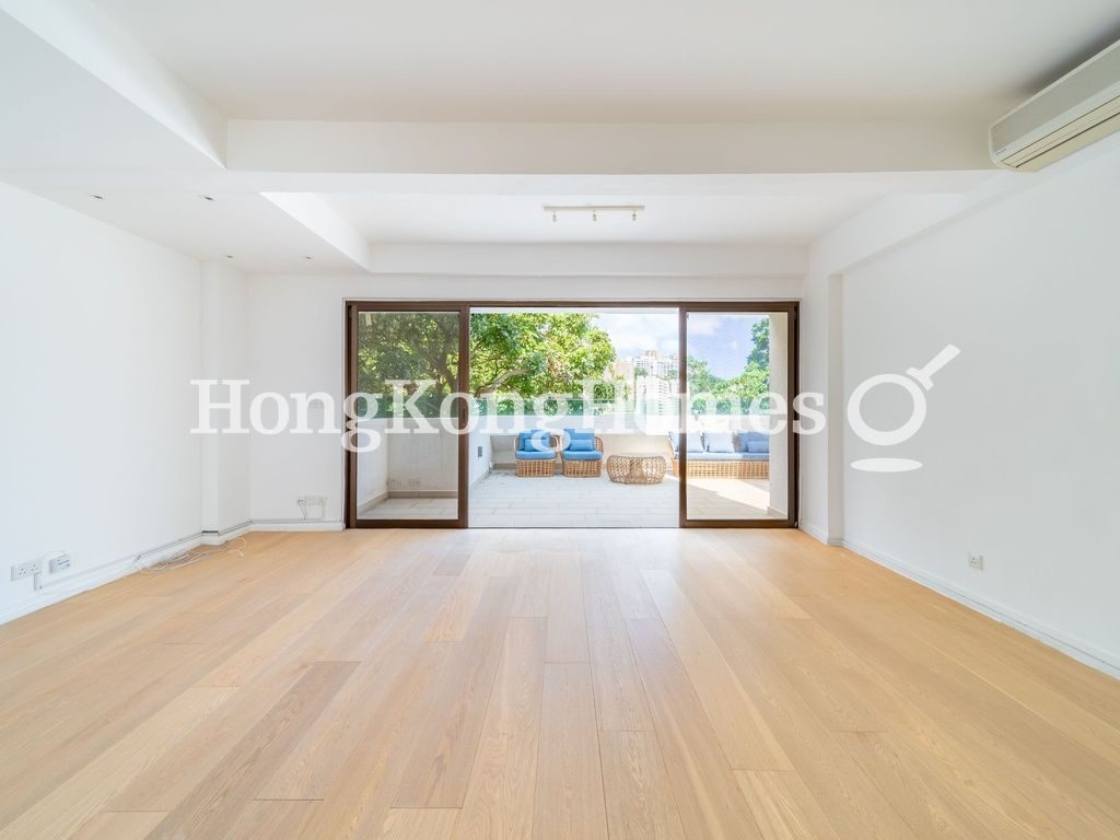 Living and Dining Room — Carrianna Sasson, Pokfulam