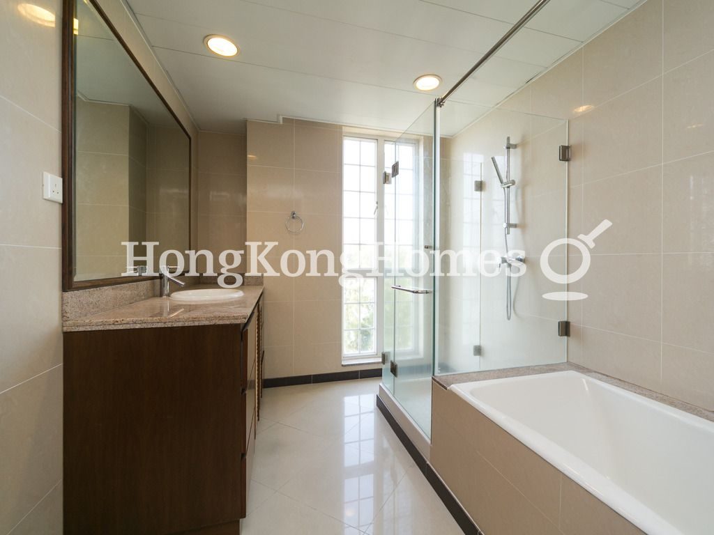 Guest Bathroom — Repulse Bay Mansions - Block A, Repulse Bay