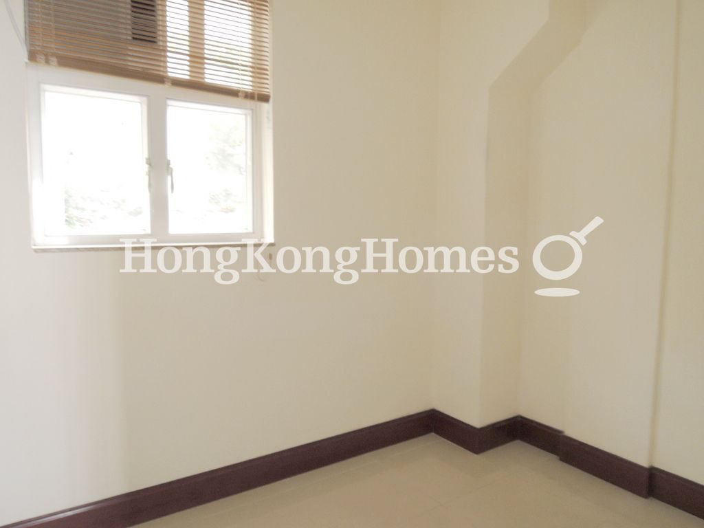Maid's Room — Repulse Bay Mansions - Block A, Repulse Bay