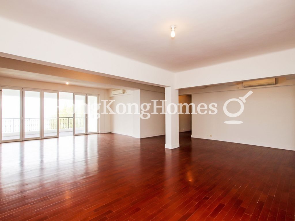 Living and Dining Room — Repulse Bay Mansions - Block A, Repulse Bay