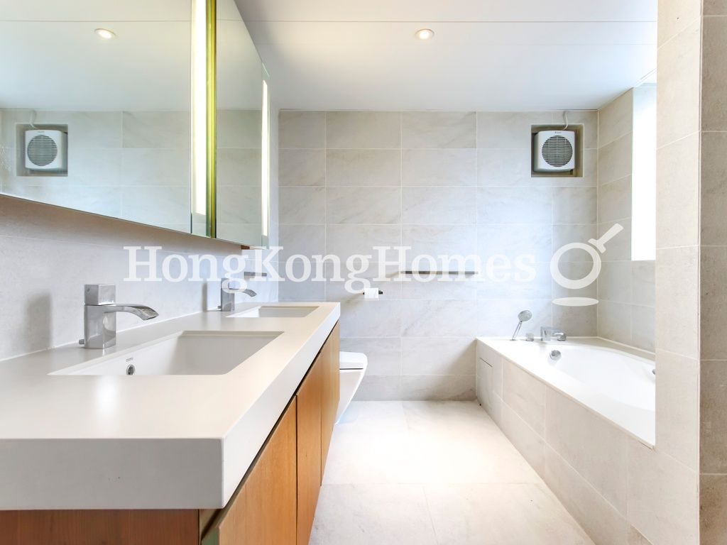 Master Bathroom — Headland Road, 3, Chung Hom Kok