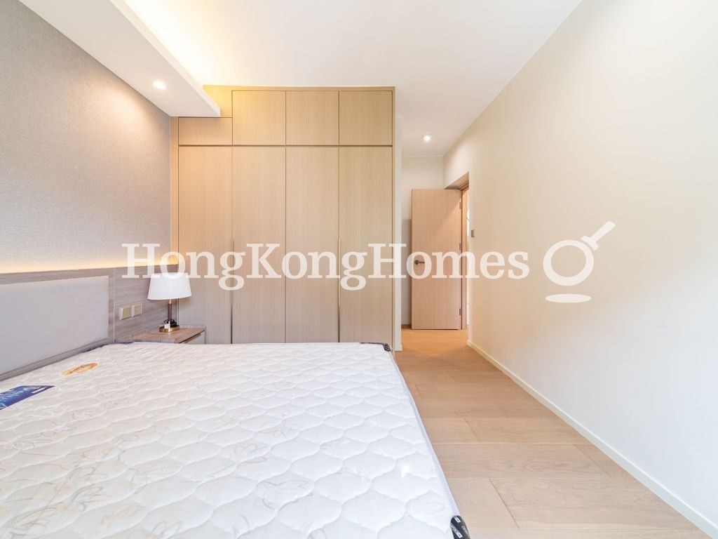 Third Ensuite Bedroom — Elegant Terrace - Block 01, Mid-levels West