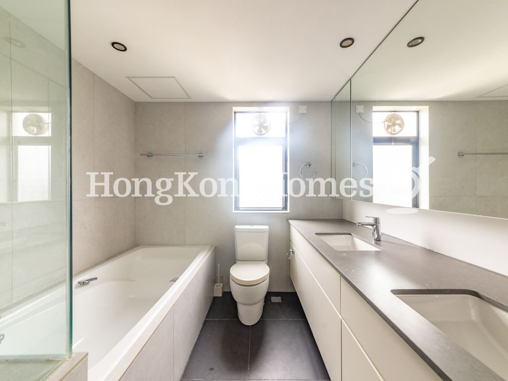 Master Bathroom — Headland Road, 5, Chung Hom Kok