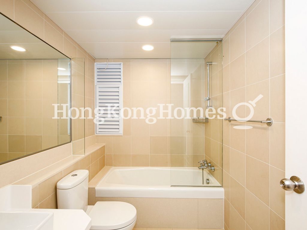 Guest Bathroom — Headland Road, 9, Chung Hom Kok