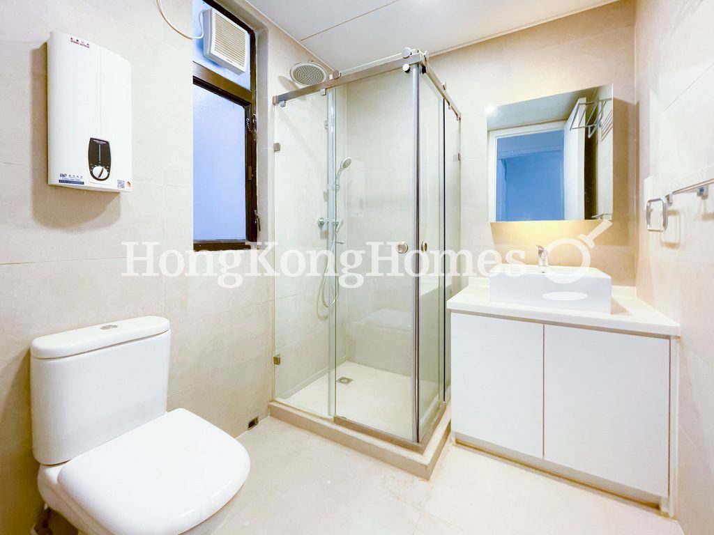 photo 12 — Burnside Villa, Repulse Bay