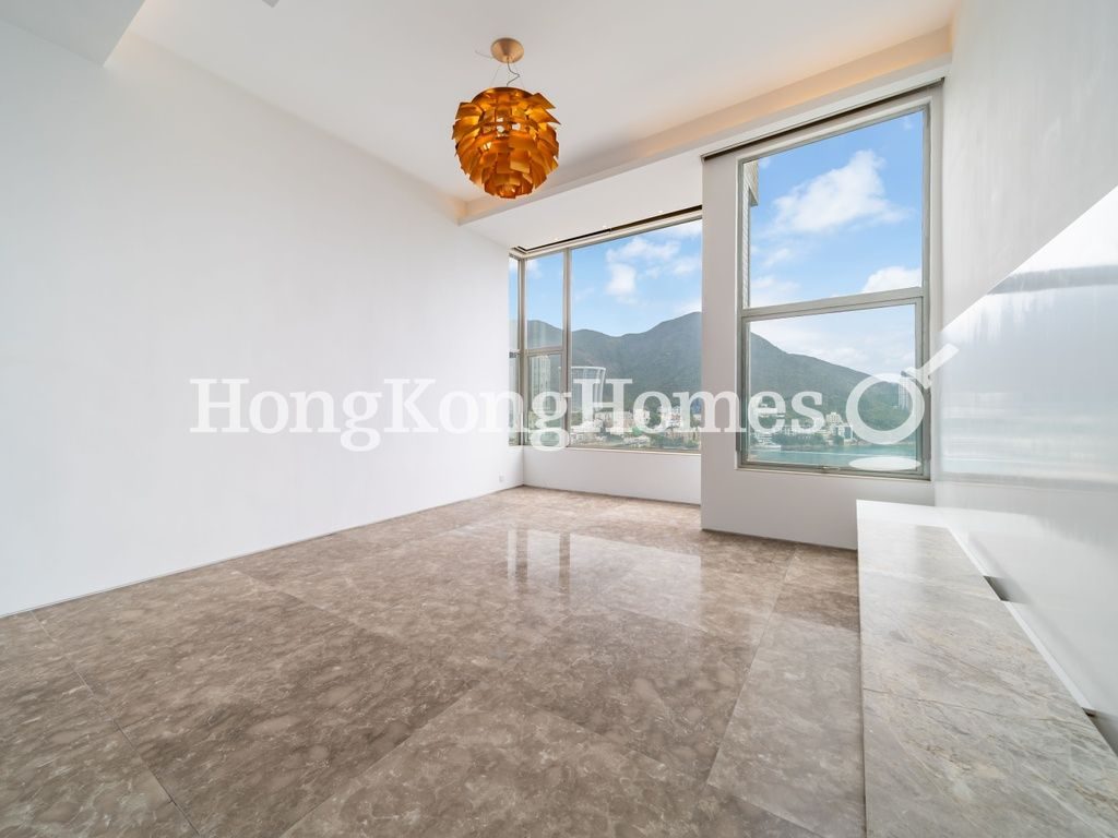 Living Room — The Beachfront, Repulse Bay