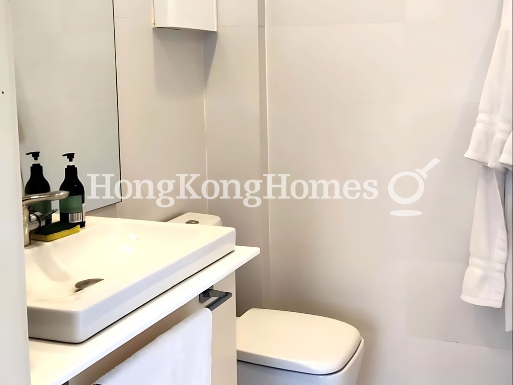 Bathroom — Man On House, Wan Chai