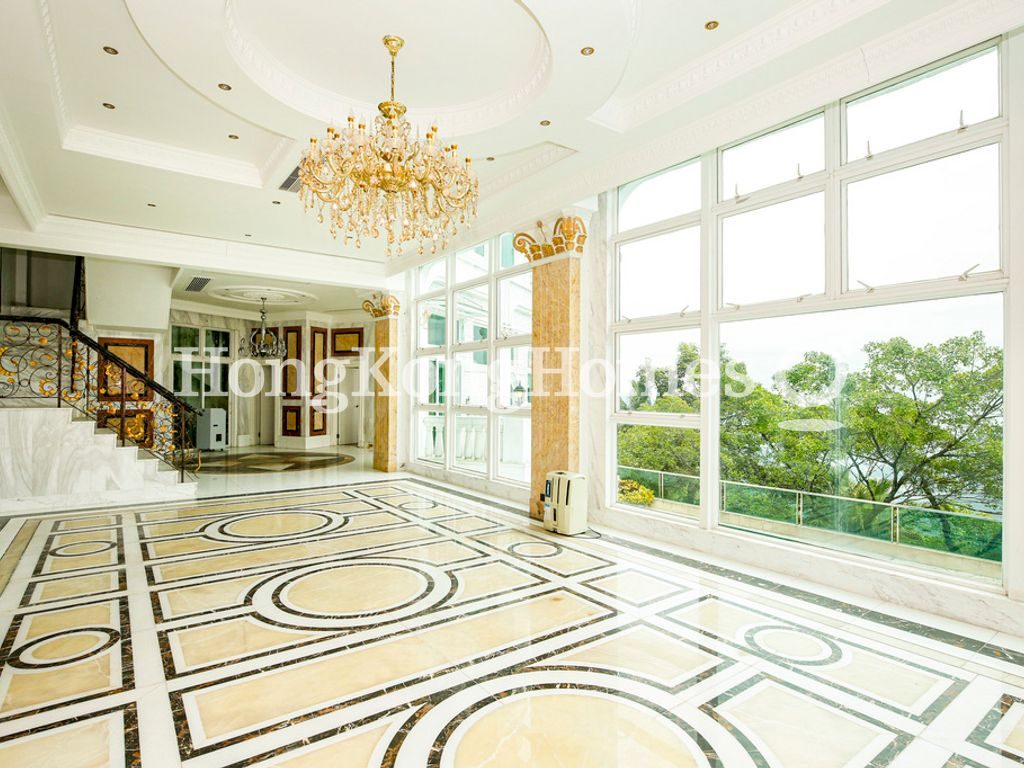 Living and Dining Room — Cheuk Nang Lookout, The Peak