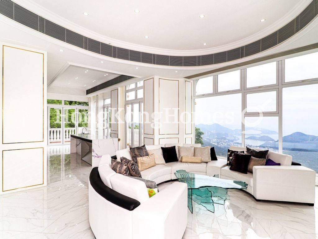 Living Room — Cheuk Nang Lookout, The Peak