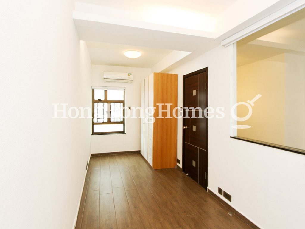 Bedroom — Maxluck Court, Mid-levels West