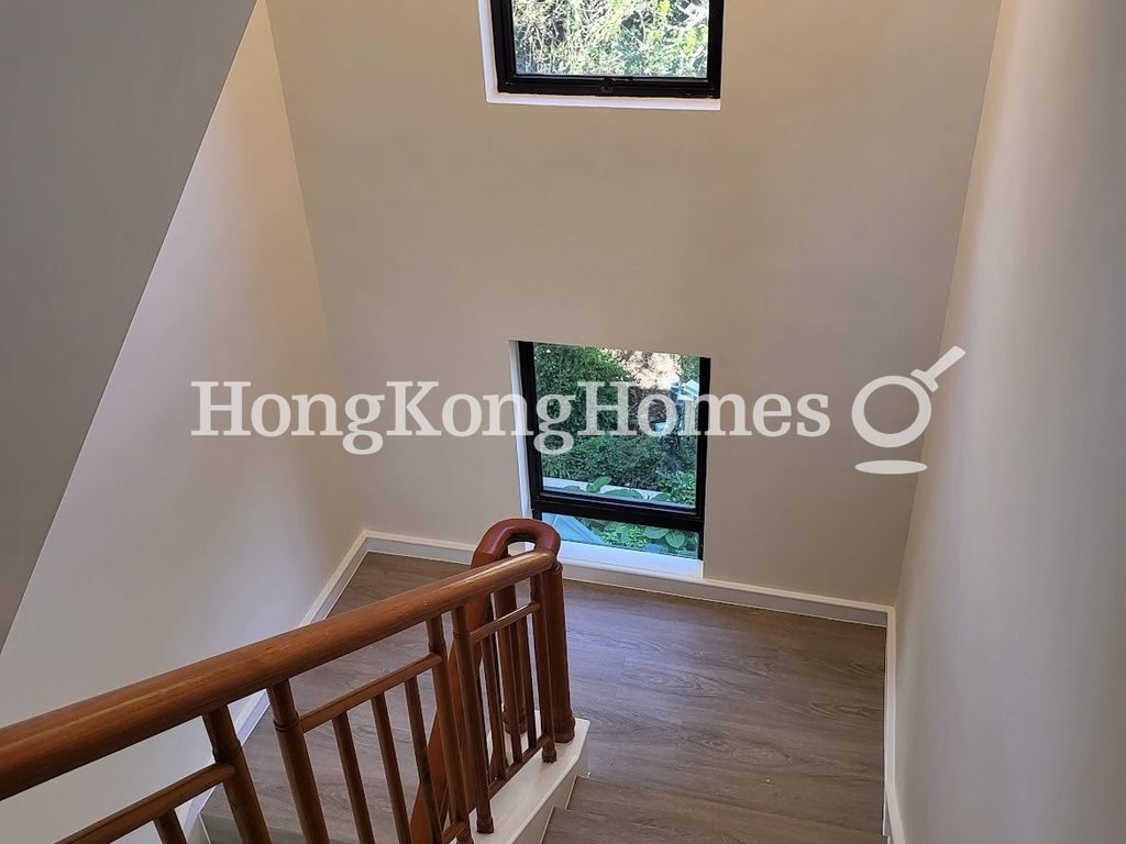 Stairwell — Deep Water Bay Road, 51-55, Deep Water Bay