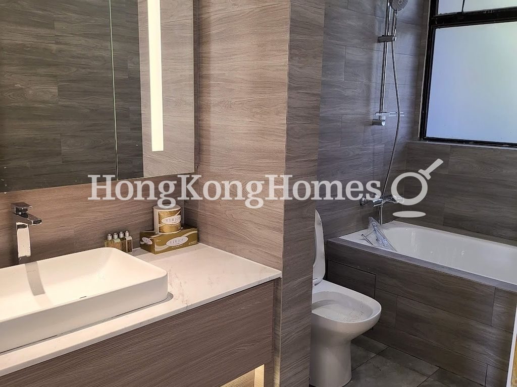 Second Ensuite Bathroom — Deep Water Bay Road, 51-55, Deep Water Bay