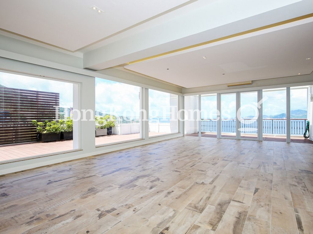 Living Room — Repulse Bay Mansions - Block A, Repulse Bay