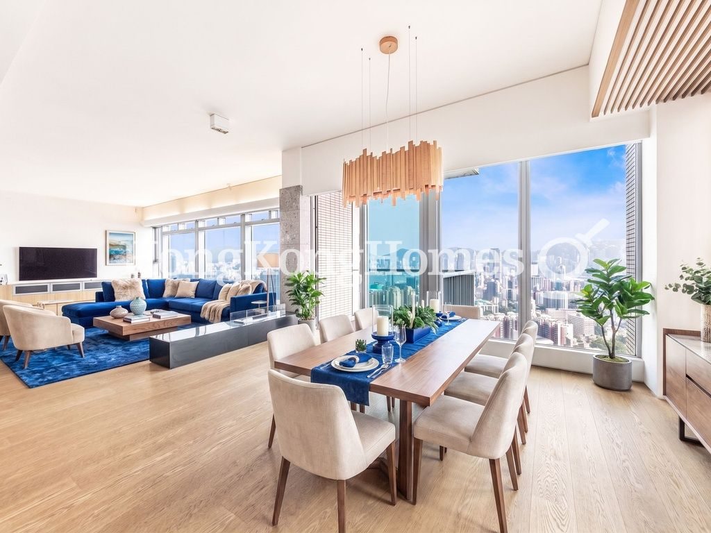 Living and Dining Room — 15 Homantin Hill, Ho Man Tin / Waterloo Road
