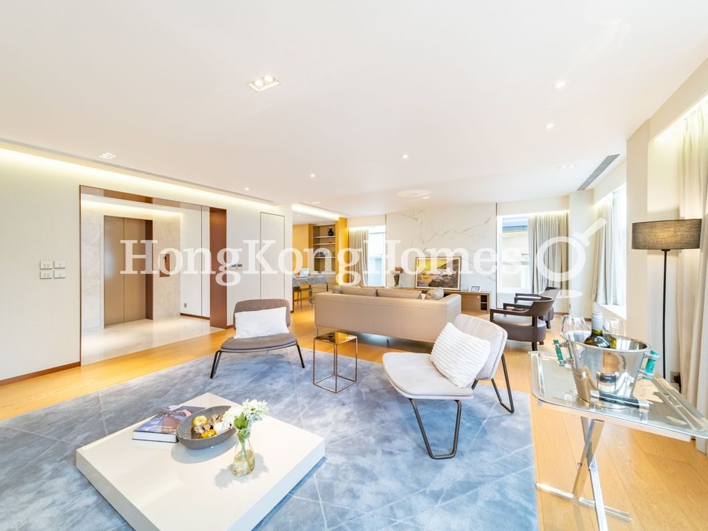 Family Room with Study Area on 3/F — Murray Bay, Gold Coast