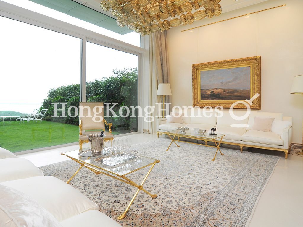 Living Room — 3 Plunkett's Road, The Peak