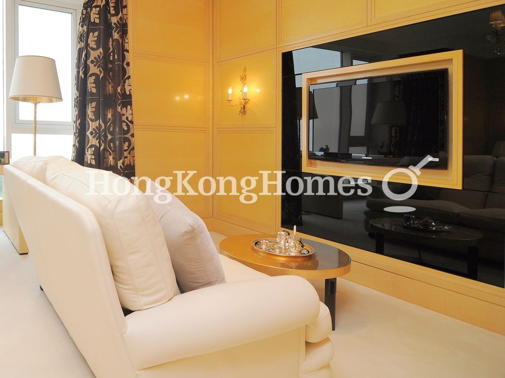 Audio/ TV Room — 3 Plunkett's Road, The Peak
