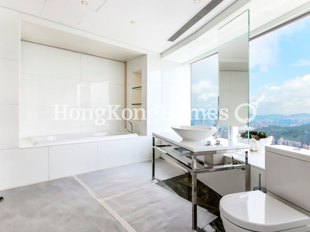 Second Ensuite Bathroom — HighCliff, Mid-levels East