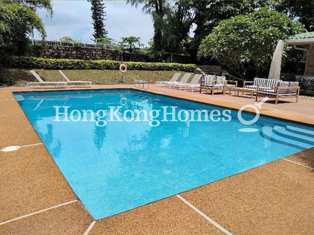 Private Pool — Shek O Road (Big Wave Bay Road) No 1-23, Shek O