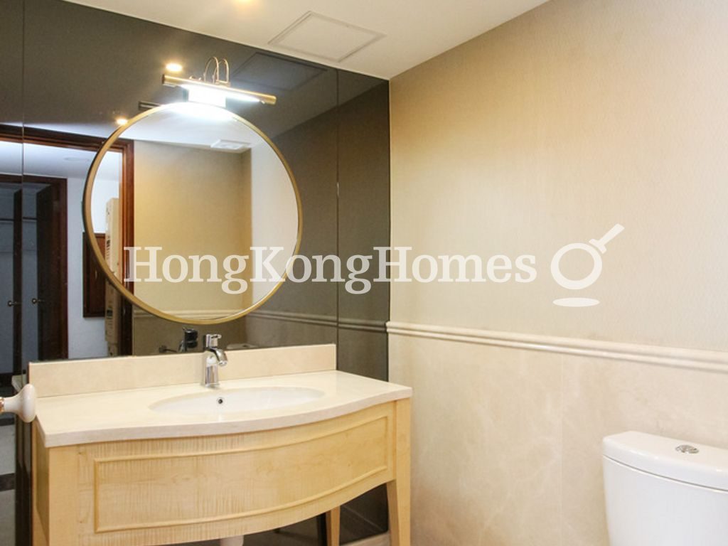 Guest Powder Room — Deep Water Bay Road, 39, Deep Water Bay