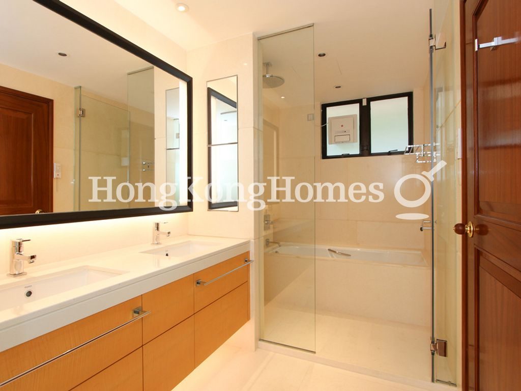 Master Bathroom — Deep Water Bay Road, 39, Deep Water Bay