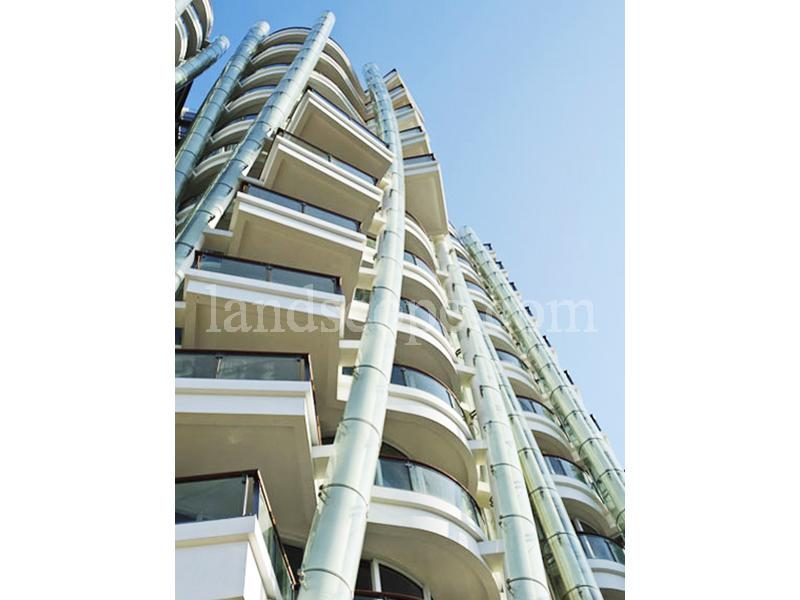 photo 7 — Opus Hong Kong, Midlevels East