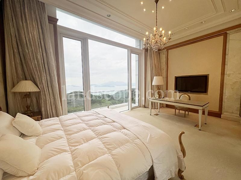 photo 6 — 3-5 Plunkett's Road, The Peak