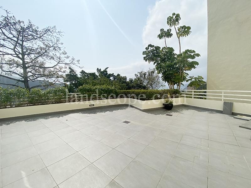 photo 2 — 39 Deep Water Bay Road, Deep Water Bay