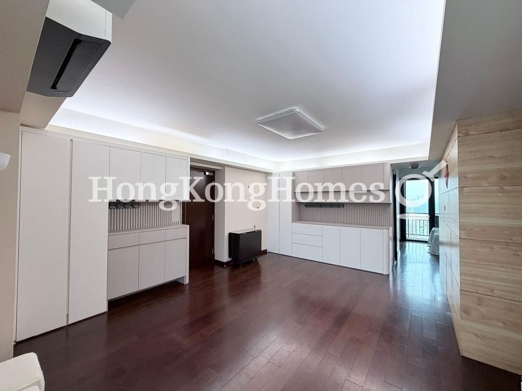 Living and Dining Room — Royal Green - Tower 03, Sheung Shui